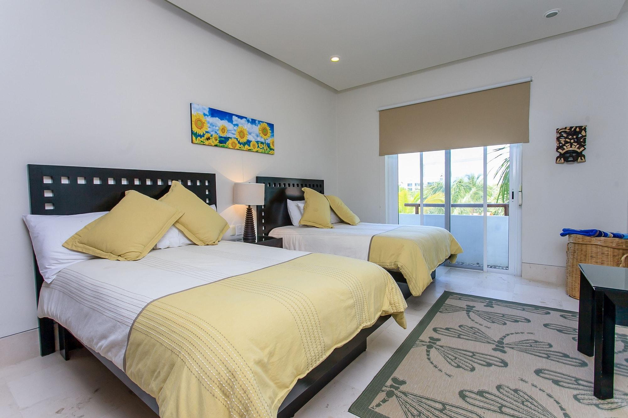 Okol Paraiso By Riviera *