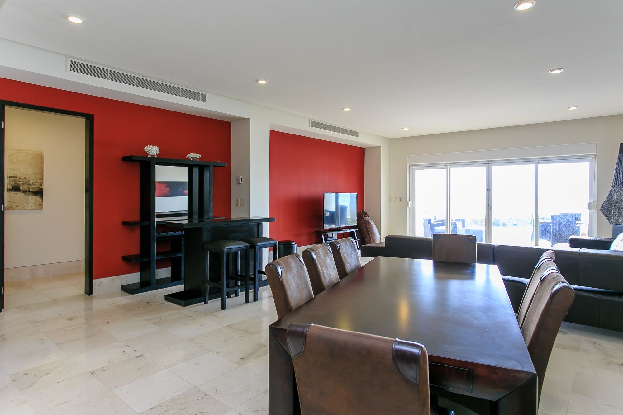 Okol Paraiso By Riviera *