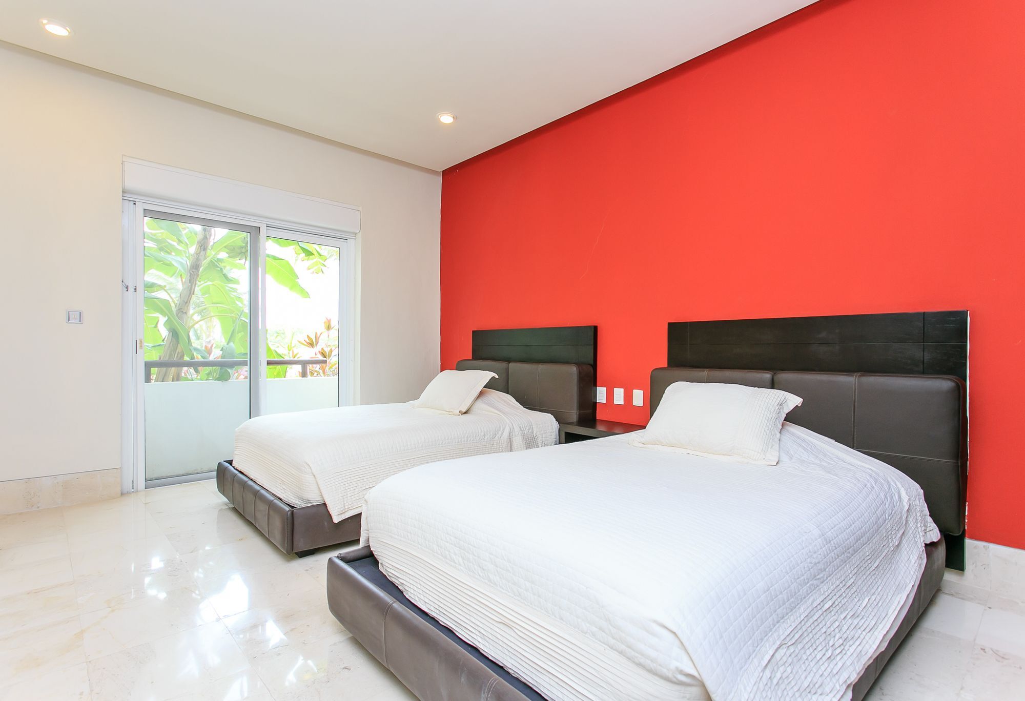 Okol Paraiso By Riviera *