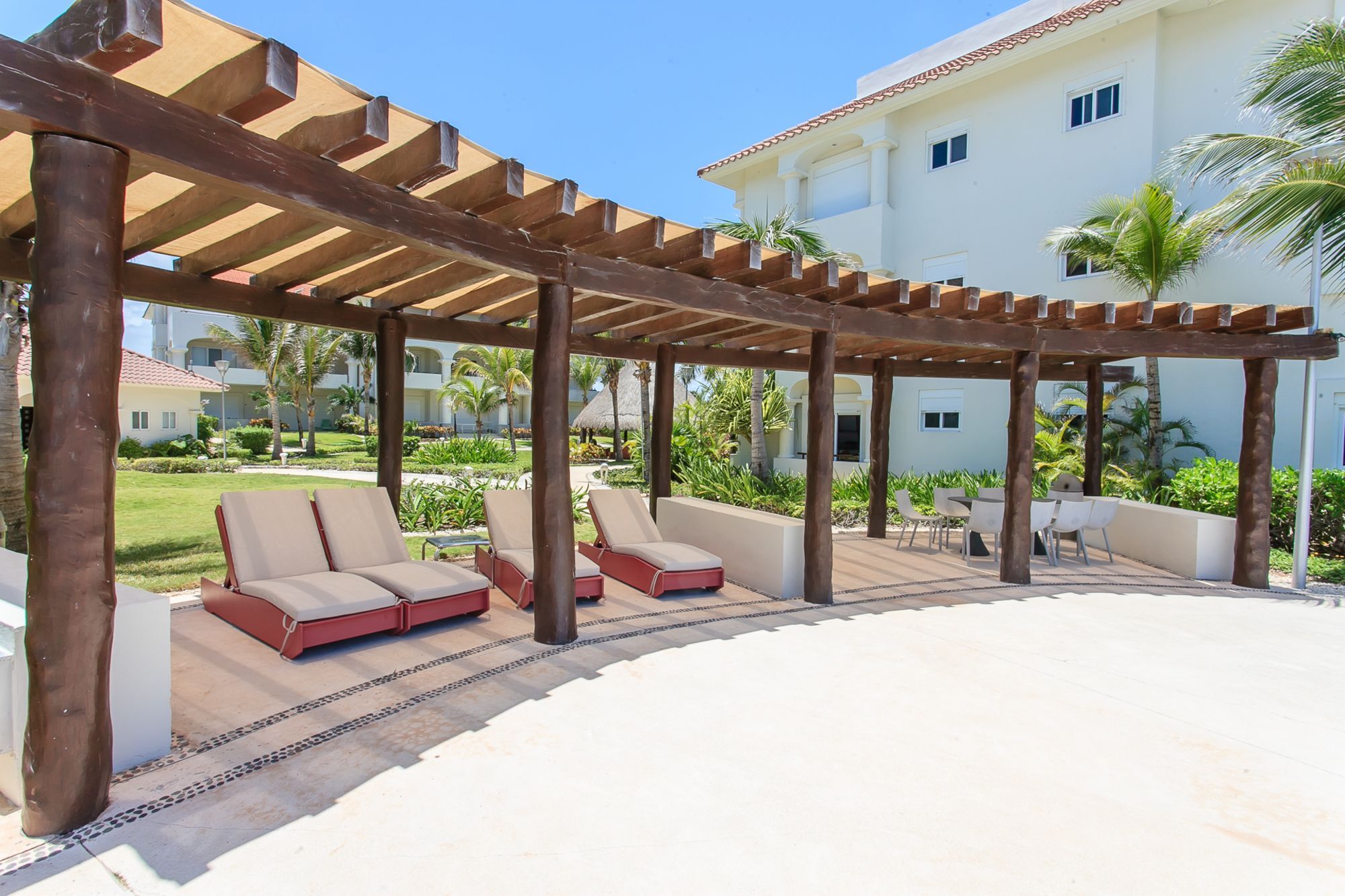 Okol Paraiso By Riviera * Playa del Carmen