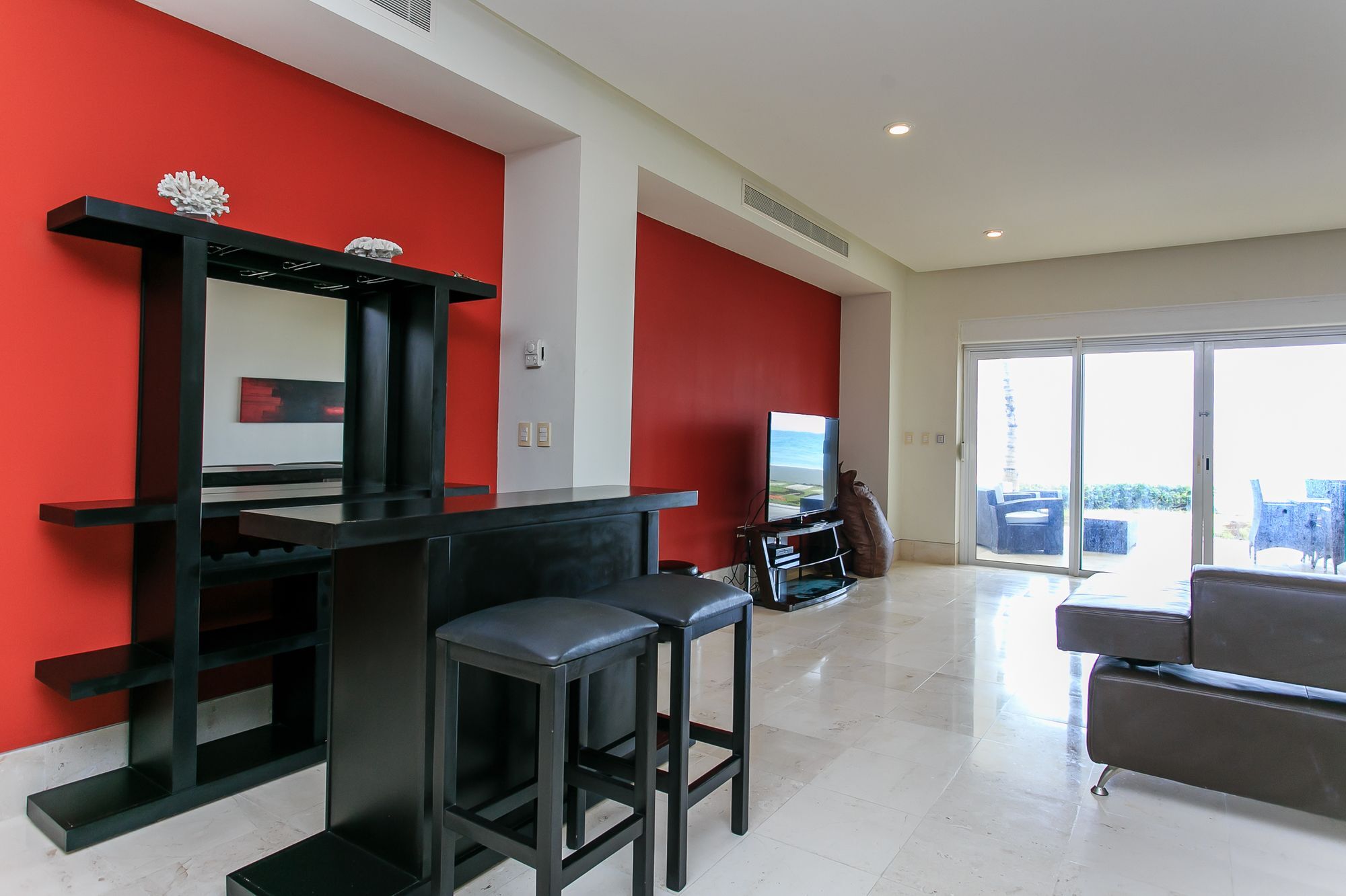 Okol Paraiso By Riviera